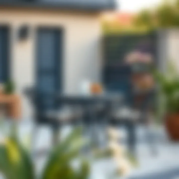 Modern Outdoor Iron Furniture Modern outdoor iron furniture arrangement